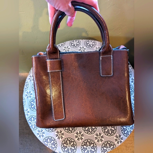 Handbags - NWOT Women's purse